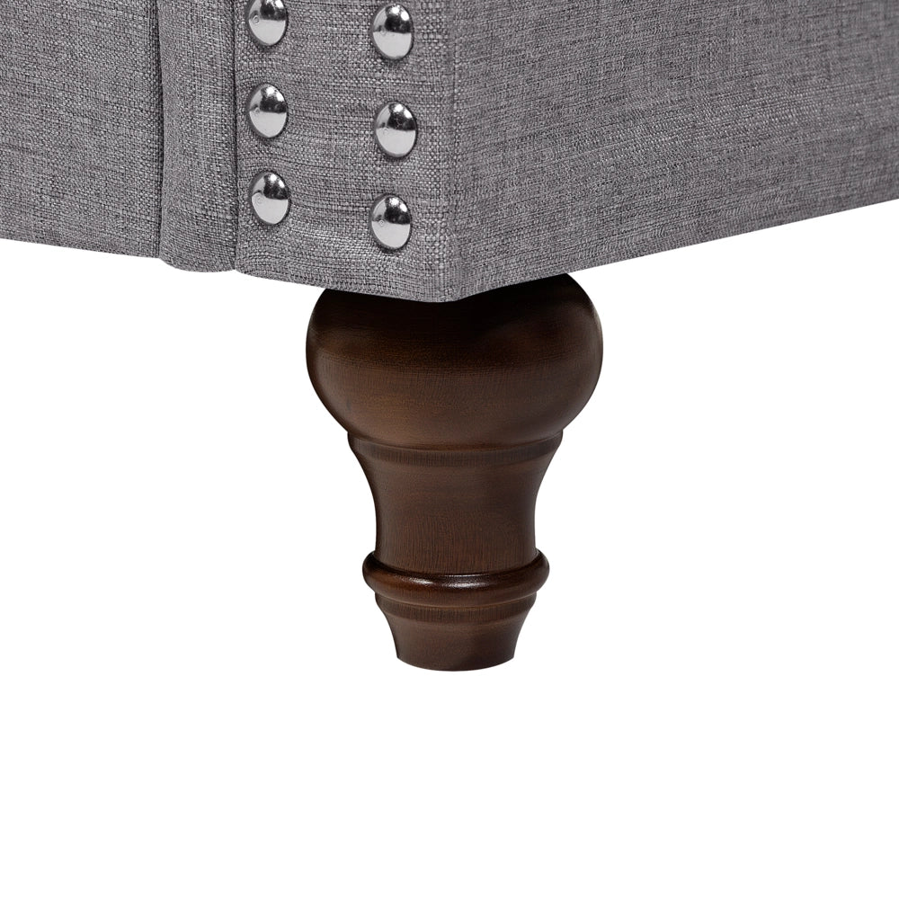 Divano a 3 posti in tessuto grigio stile Chesterfield con schienale basso