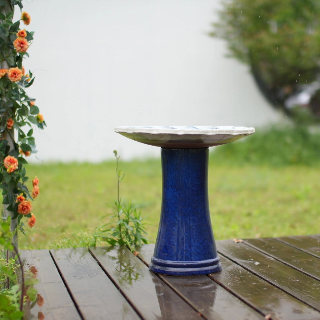 Vasca per uccelli in ceramica fatta a mano, Ø 43 cm, H 45 cm, blu