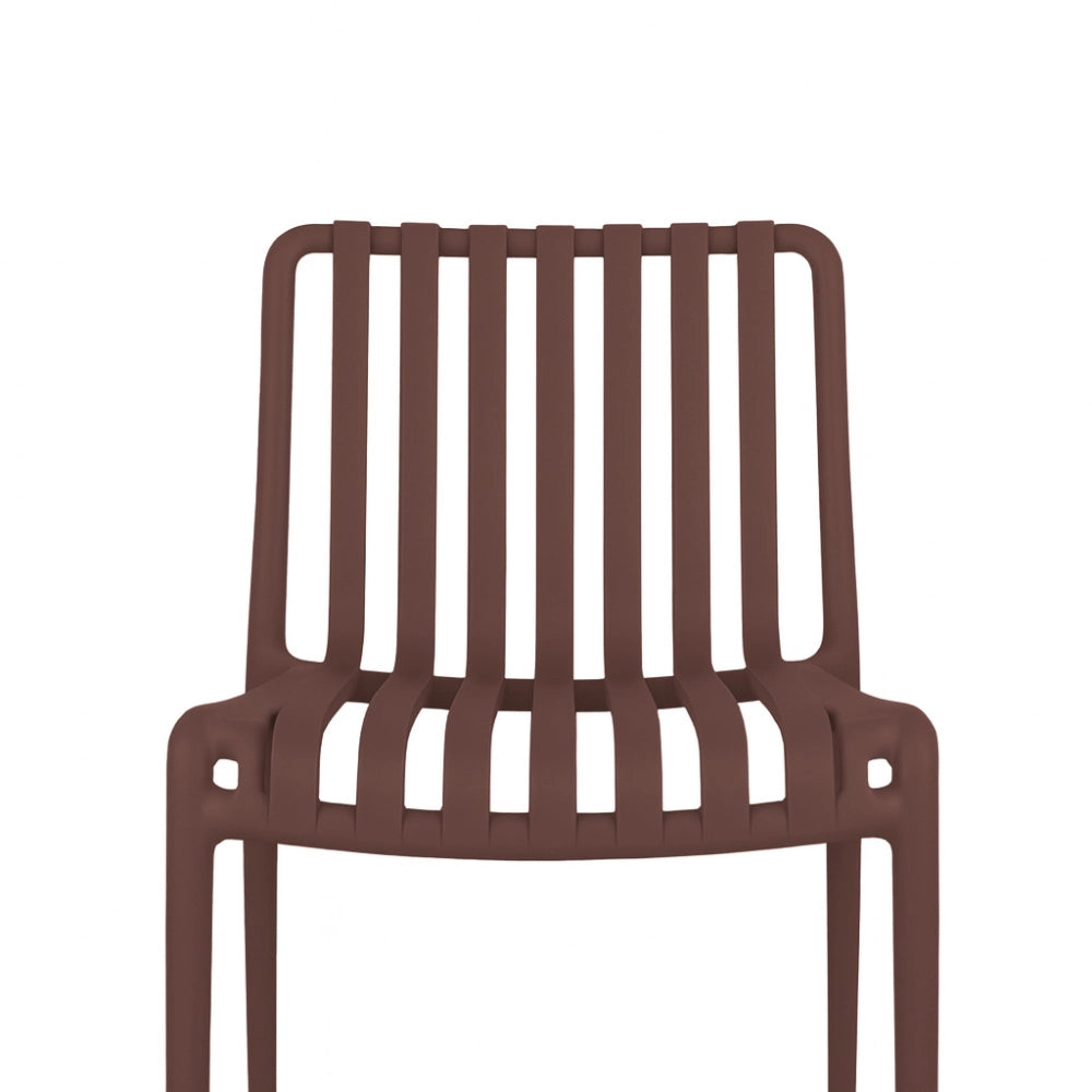 Sedia da esterno Iside in plastica resistente, modello comfort premium marrone