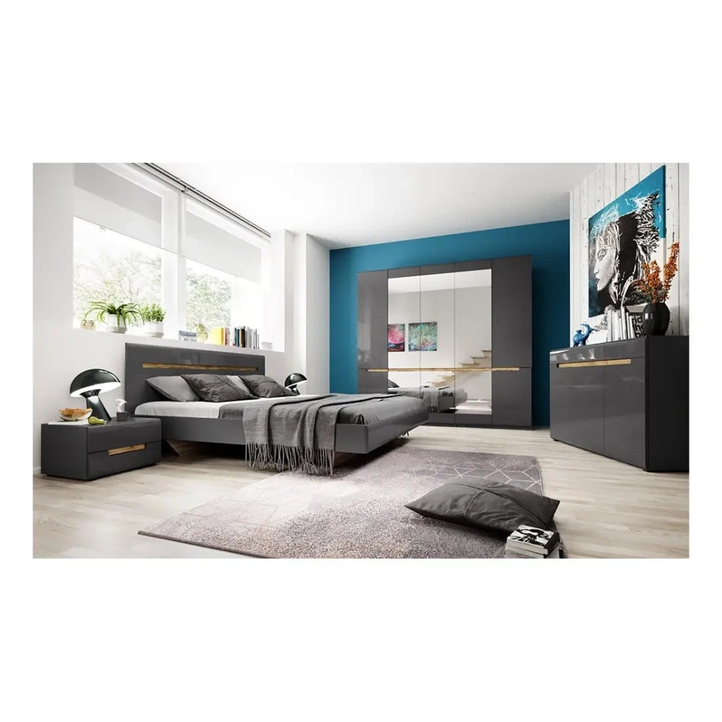 Comò design LUCIA, 3 porte e 3 cassetti. Color grigio lucido e rovere.