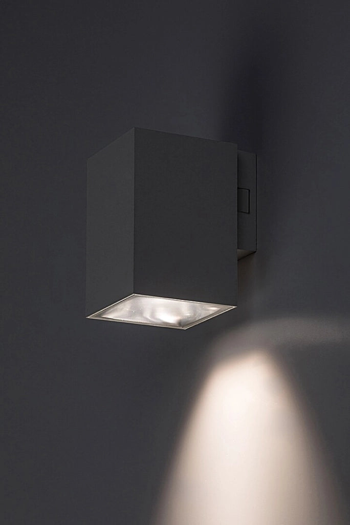 Applique esterna quadrata bianca LED 9W CCT IP65 Rabalux Urfa