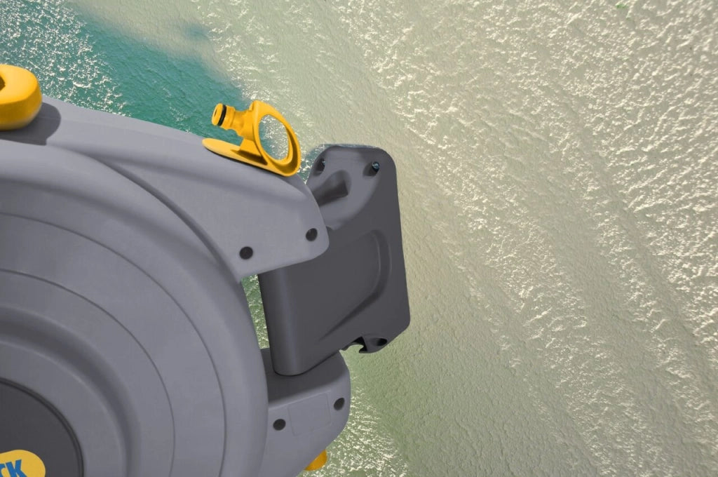 AVVOLGITUBO A MURO 'AUTO REEL' mt. 20 - c/ stivaggio accessori  - HOZELOCK