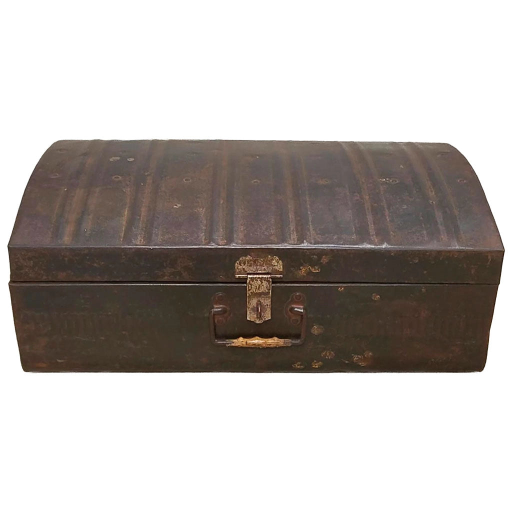 Valigia artigianale in metallo, 67x37x25h cm