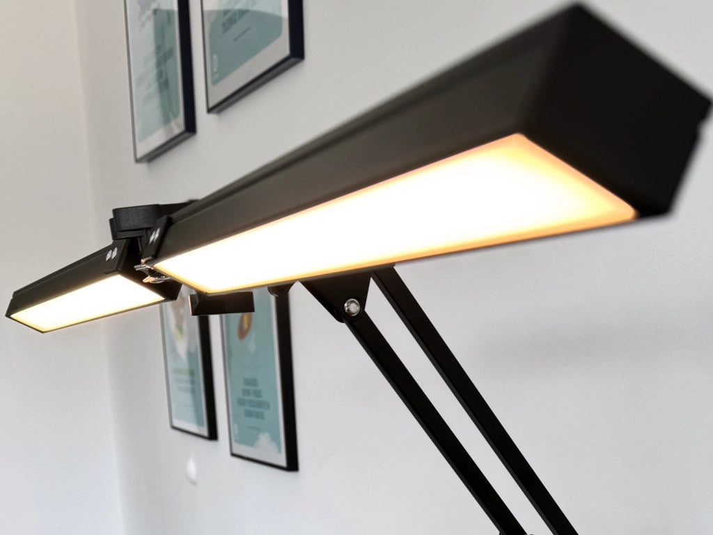Lampada da scrivania LED doppia 28W dimmer CCT Kobi