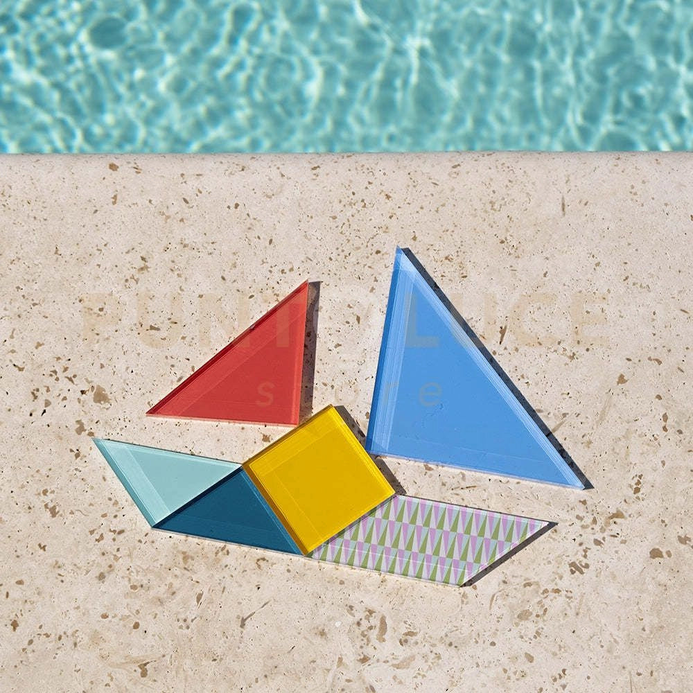 TANGRAM GIOCO DA TAVOLO IN CRISTALLO ACRILICO COLORATO