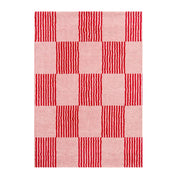 Tappeto interno a scacchi rosso e rosa