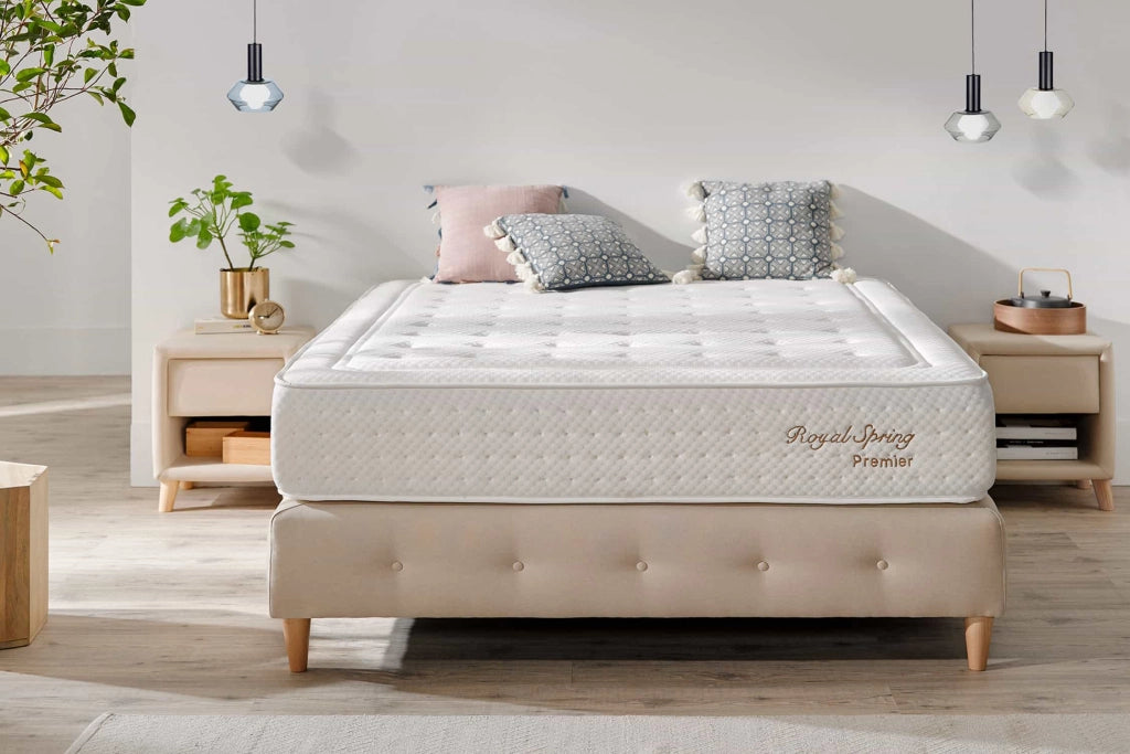 Materasso viscoelastico Royal Spring Premier HR 30, 140x190cm - Moonia