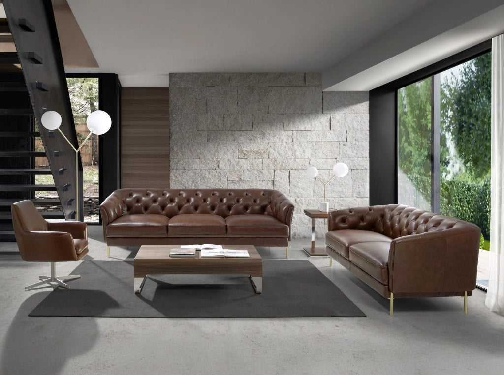 Divano Chester a 3 posti in pelle marrone cognac