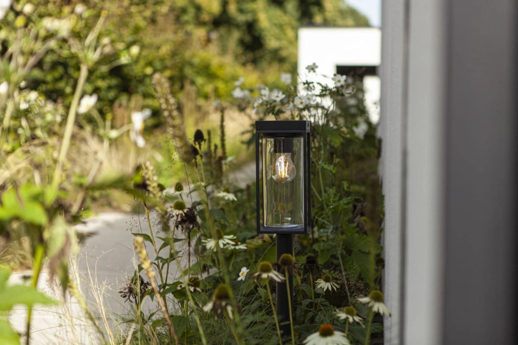 Paletto lampada da giardino solare Lutec FLAIR nero