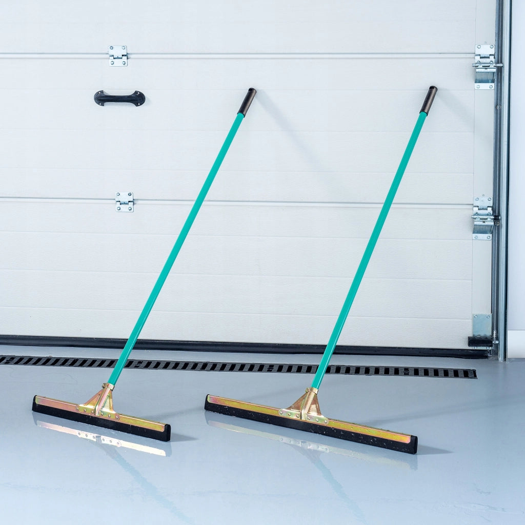 KADAX Raccoglitore d'acqua per pavimenti in gomma, spingischiuma con manico, 55 cm
