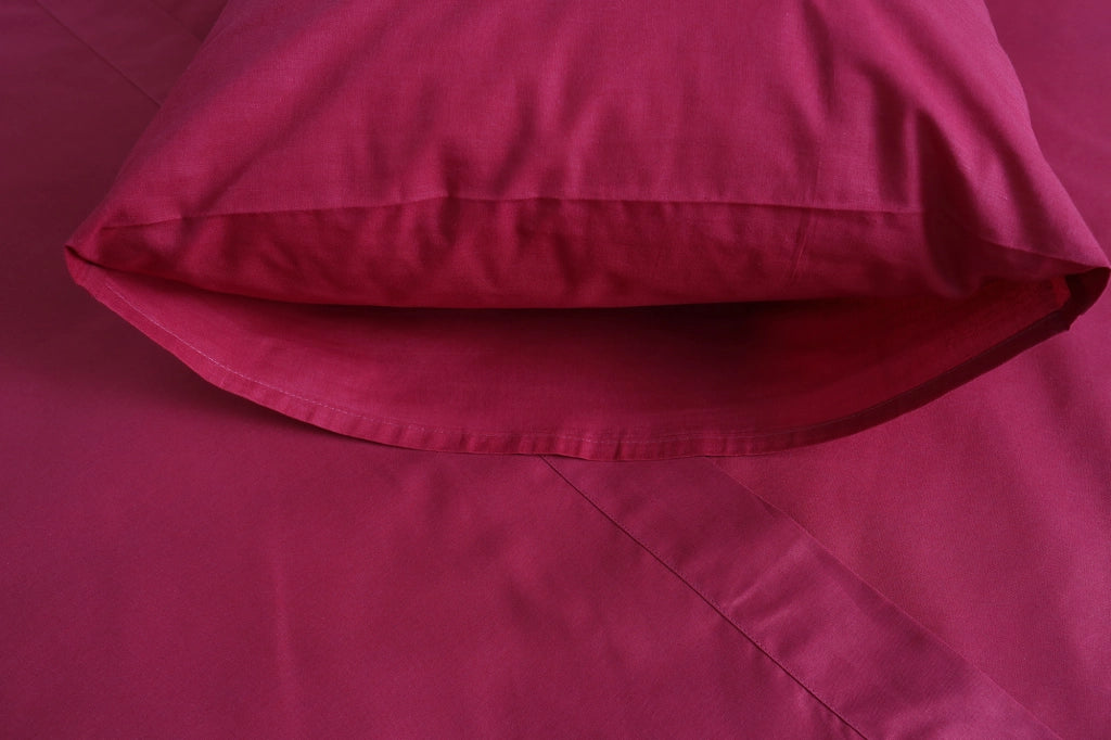 Sarenina, set Completo Letto Piazza e Mezza in Policotone, Rosso