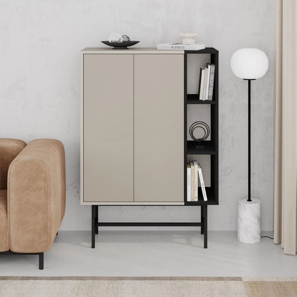 Credenza alta Mona con due ante cashmere e tre vani a giorno neri 90x40x130H