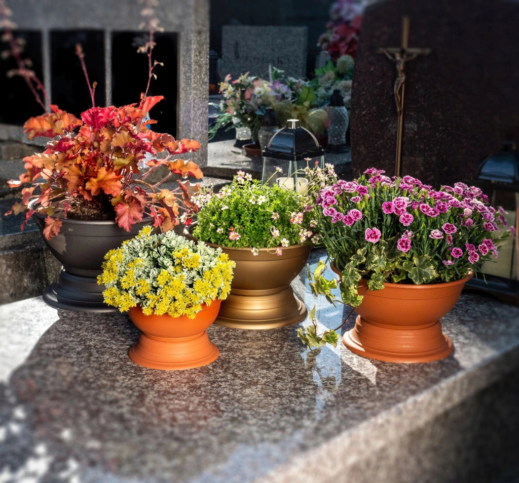 Vaso da fiori KADAX per lapide da cimitero, con coperchio in plastica, 22 cm.
