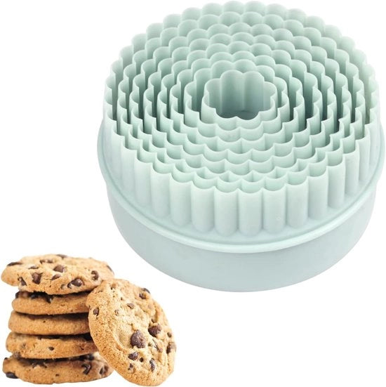 Snipper - set di 8 snipper a forma rotonda per biscotti, cookies e torta fudge.