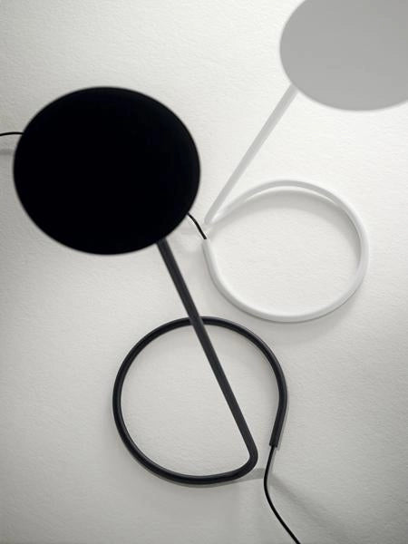 Lampade da tavolo in metallo nero opaco Kobra LED 5W 3000K CRI?80 220-240V 50/60Hz regolabile a 90° 425Lm Interruttore on/off sul cavo
