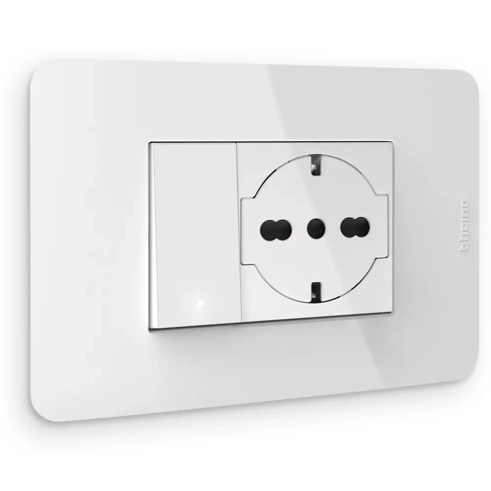 Presa flat bticino standard italia p40 bipasso 2p+t 16a superficie a scomparsa *** colore bianco, confezione 1