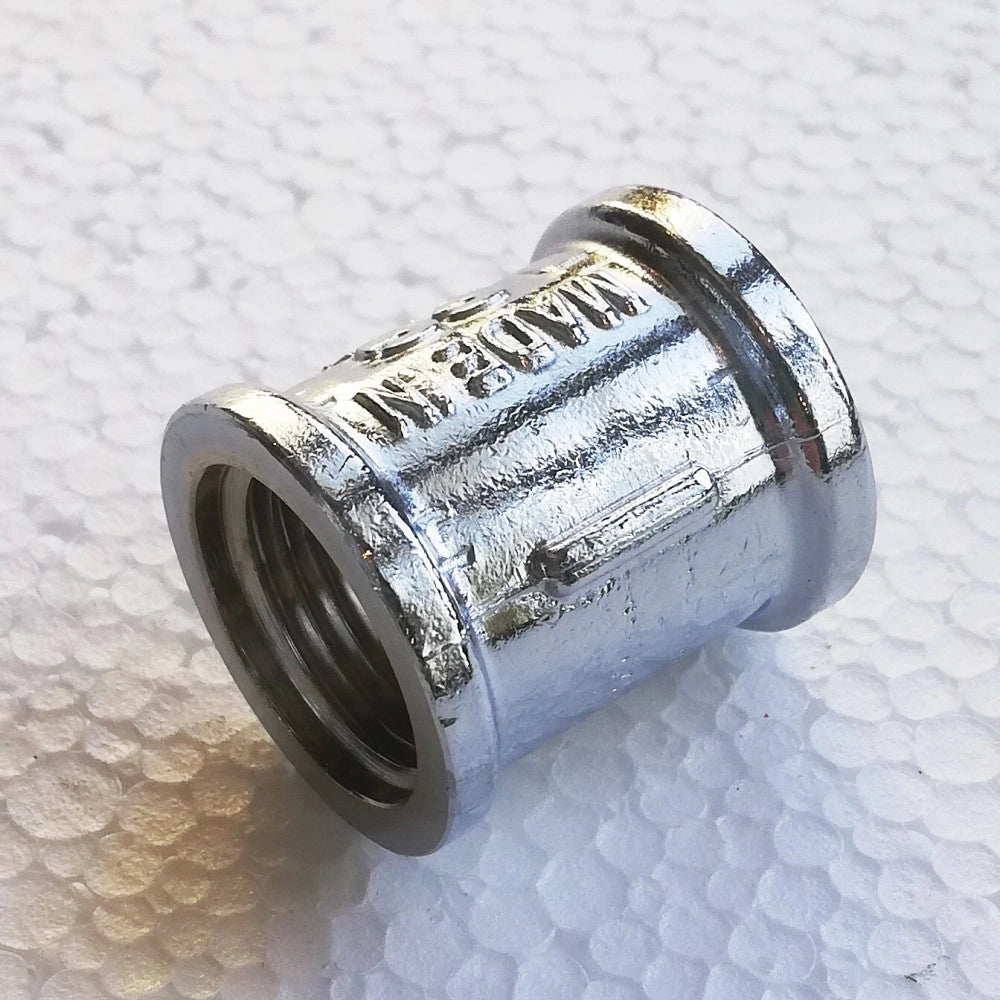Manicotto ff da 1/2 in ottone cromato
