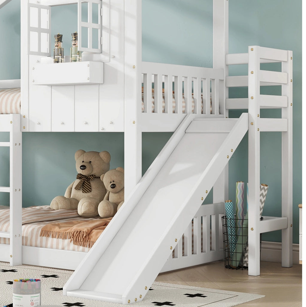 Letto a castello per bambini con scivolo, finestre e scala a 3 gradini