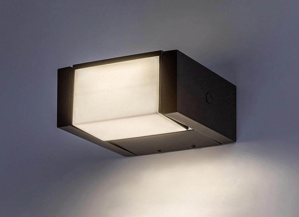 Applique esterna moderna nera 13cm orientabile LED10W IP54