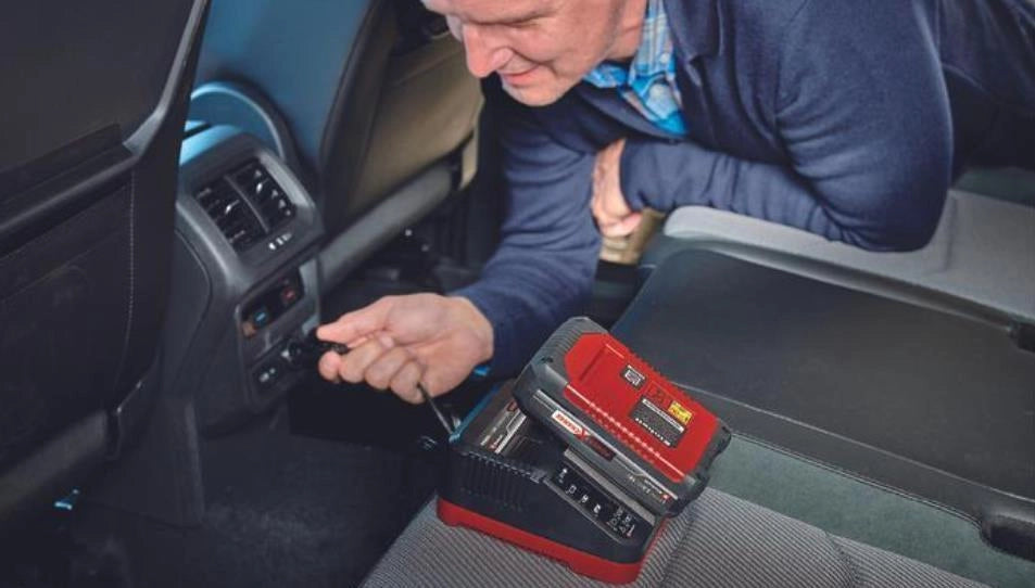 Einhell Power X-Car Charger 3A Universale Accendisigari