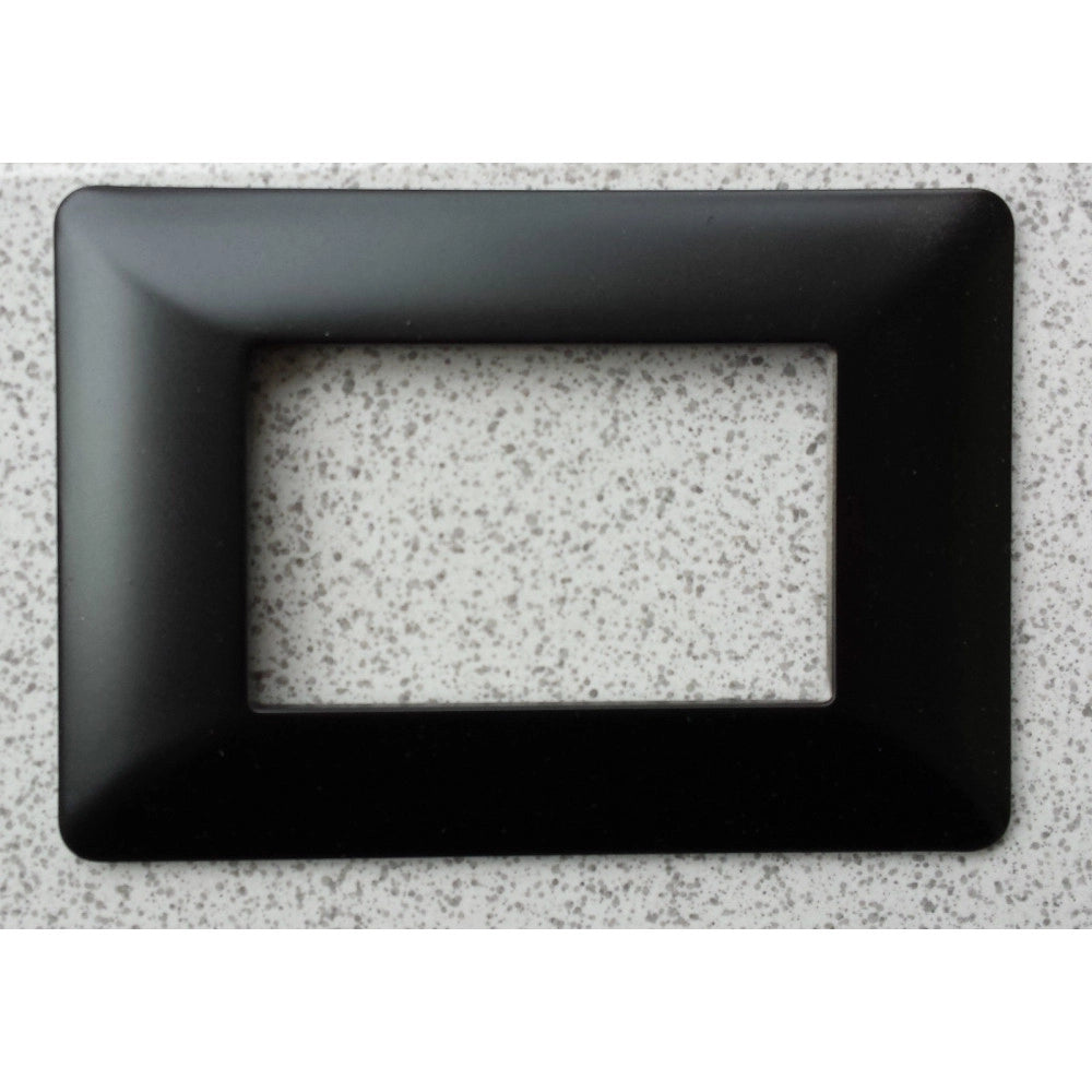 Trade Shop - Placchette Placche In Abs Per Serie Matix Bticino Compatibile 3 4 6 Moduli Color - Nero Opaco -6 Fori     -
