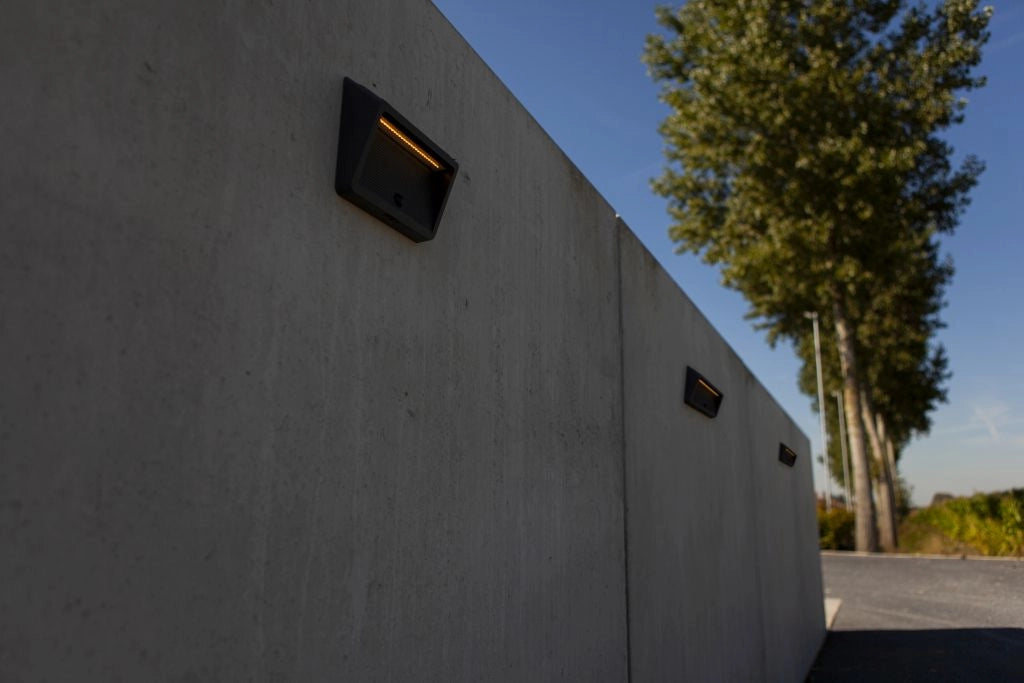 Applique solare LED 11,5W 3000K sensore LINKO Lutec