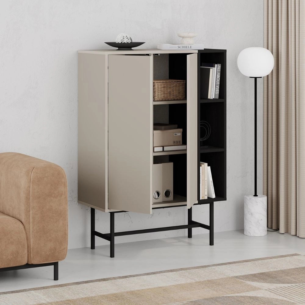 Credenza alta Mona con due ante cashmere e tre vani a giorno neri 90x40x130H