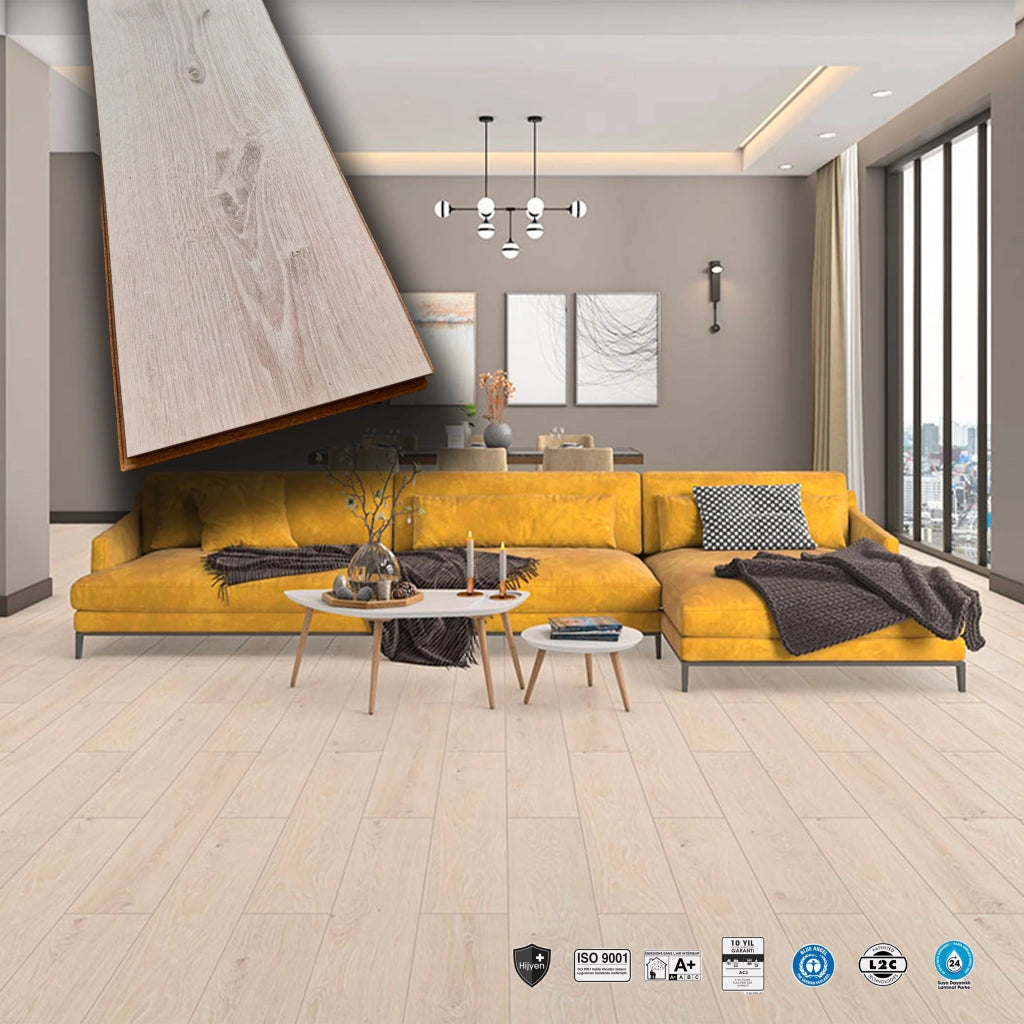 Pavimento in laminato 8mm Click Spazzolato  bisellato SATEN 197x1205 - 10 anni garanzia (prezzo al m²)