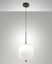 Domizia Lampada a Sospensione in Metallo e Vetro Soffiato Colore Nero, Attacco E27 40W, Design Elegante per Illuminazione Interni Moderni