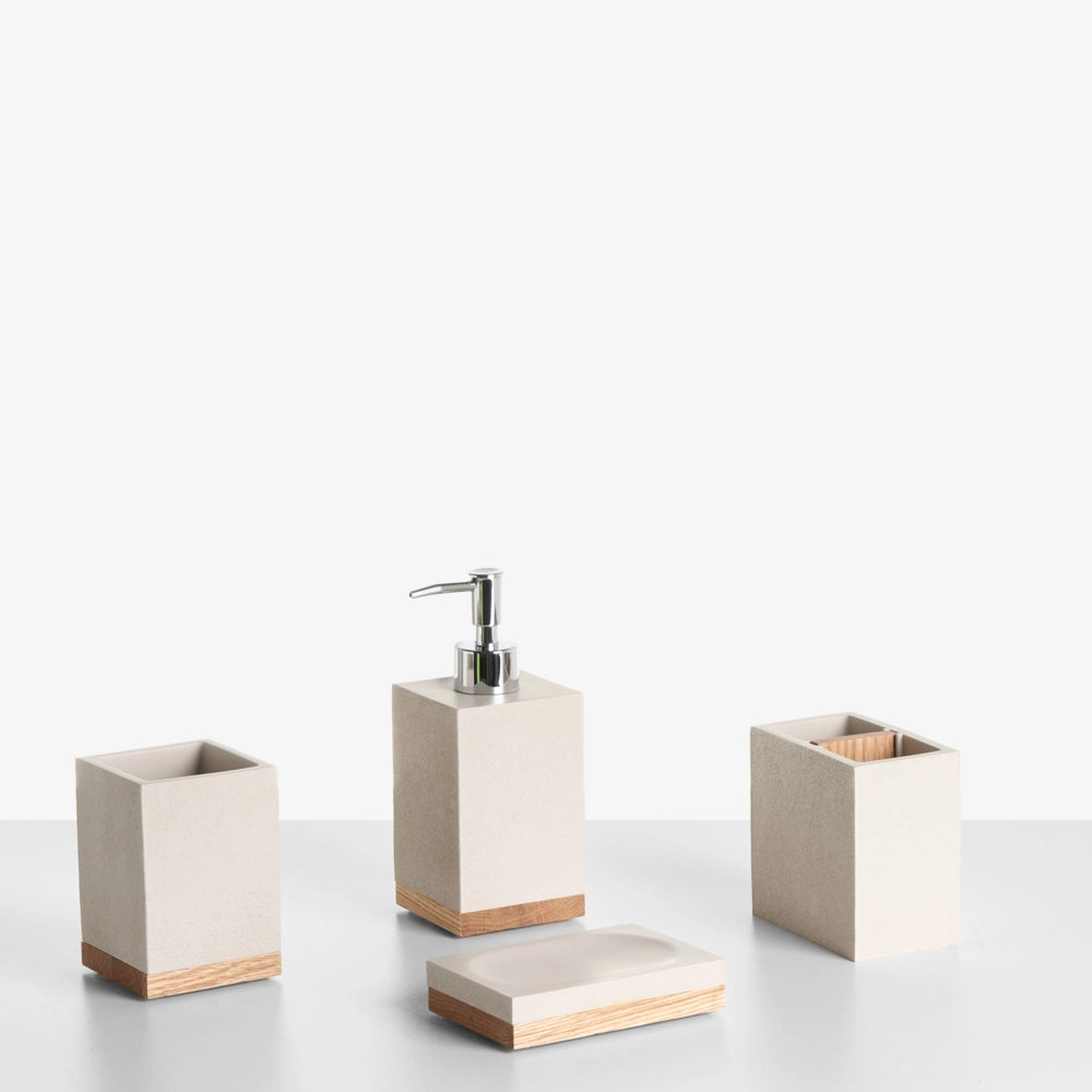 Set di 5 accessori da bagno con portasapone, dispenser, scopino, bicchiere e portaspazzolini beige