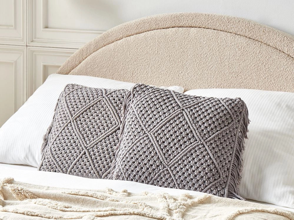 Set di 2 cuscini in cotone macramè con intrecciato con frange grigie 45 x 45 cm stile boho elegante