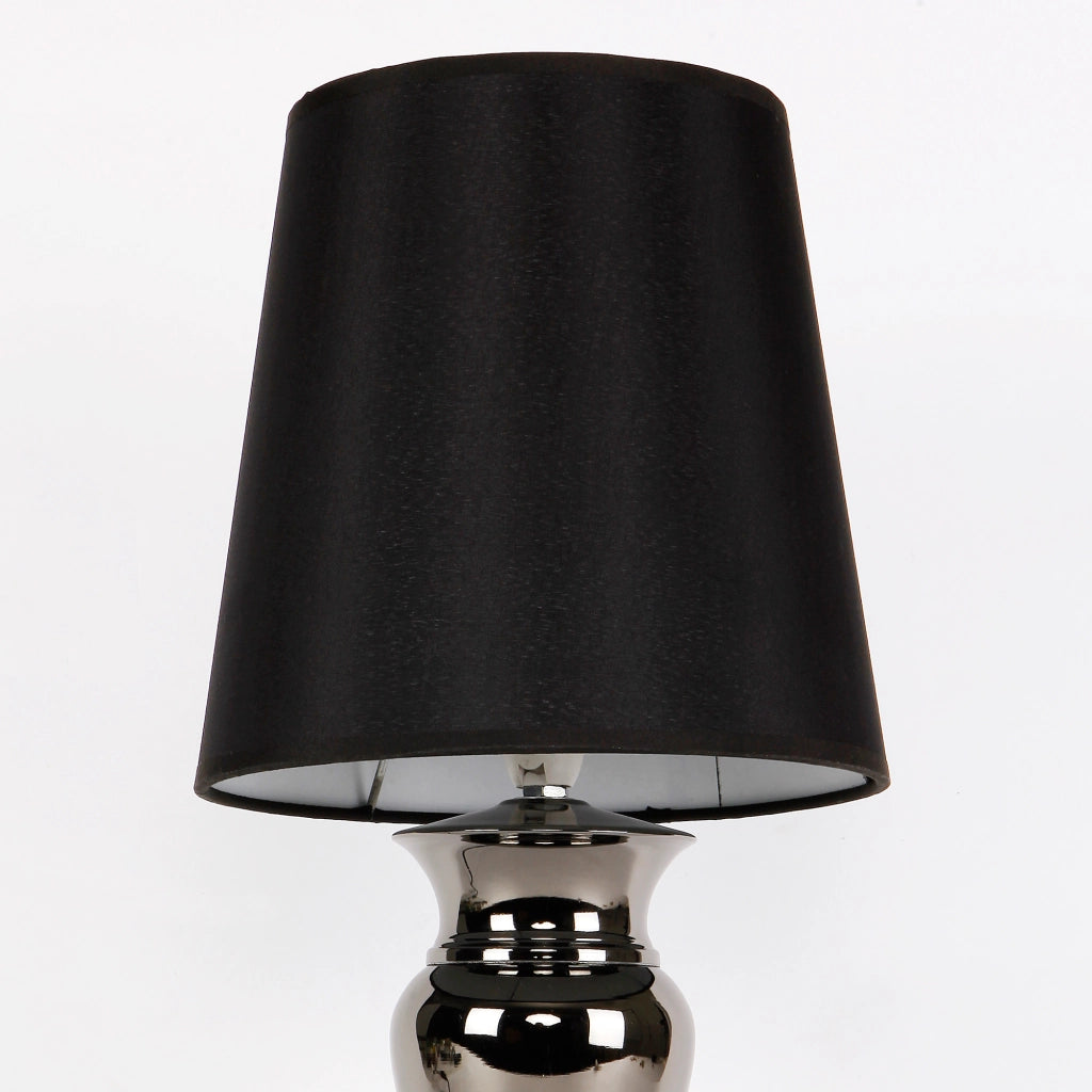 Lampada da Comodino con Paralume a Tronco di Cono Alto - Nero lux.pro
