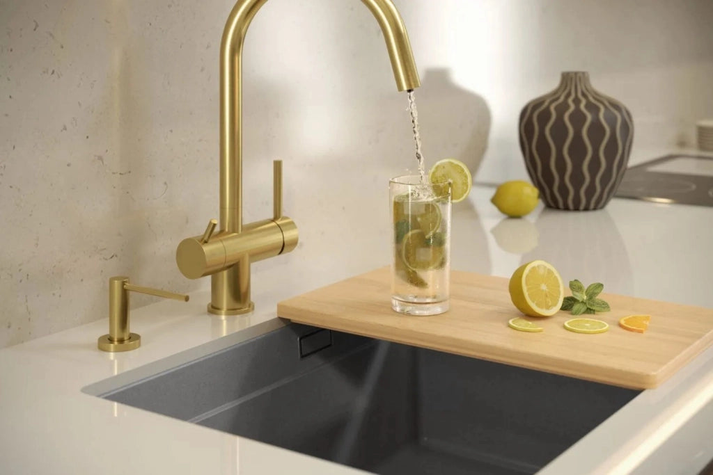 Lavello In Granito Logan 100 Black Metallic Tappo rame spazzolato