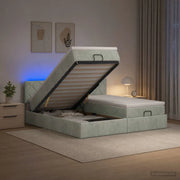 Letto Ottomano con Materasso e LED Grigio Chiaro 200 x 200 cm 3457356