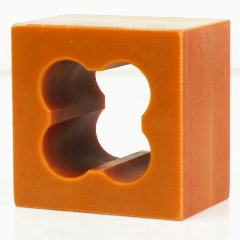 Forma per Saldatura 4 Batterie 18650 – Costruzione Stabile, Materiale Bakelite | Capacità: 4 Celle