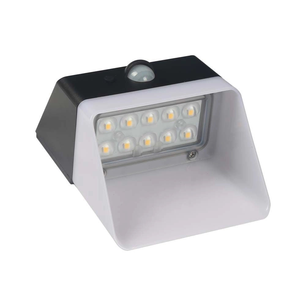 Applique solare da esterno 2W con sensore 4000K IP65