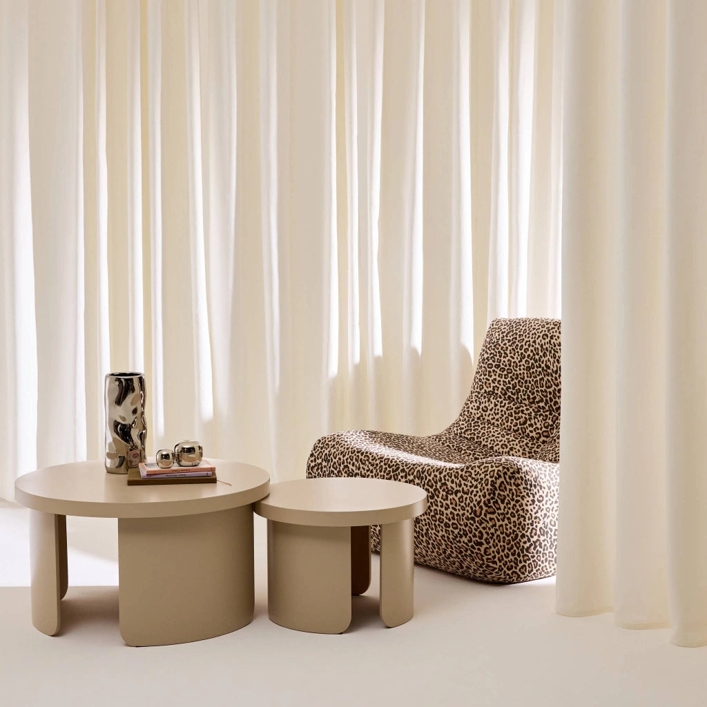 Set di 2 tavolini rotondi impilabili, beige