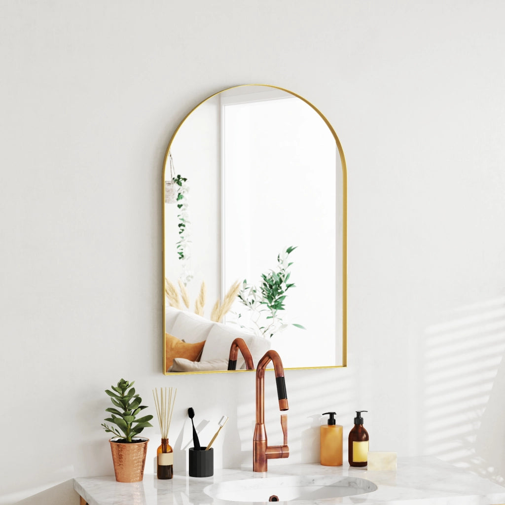 Specchio da parete con cornice in legno ¨C Minimal ¨C 60x90 cm oro