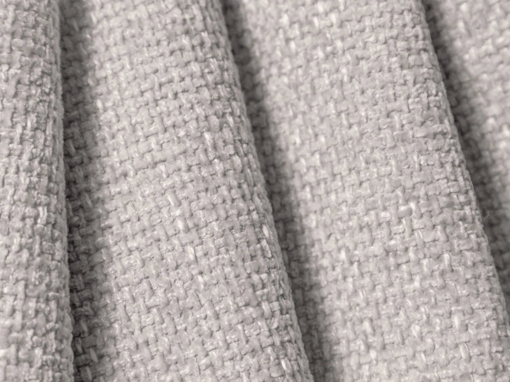 Cosmopolitan Design - Poltrona "Tulum" in ciniglia grigio chiaro 