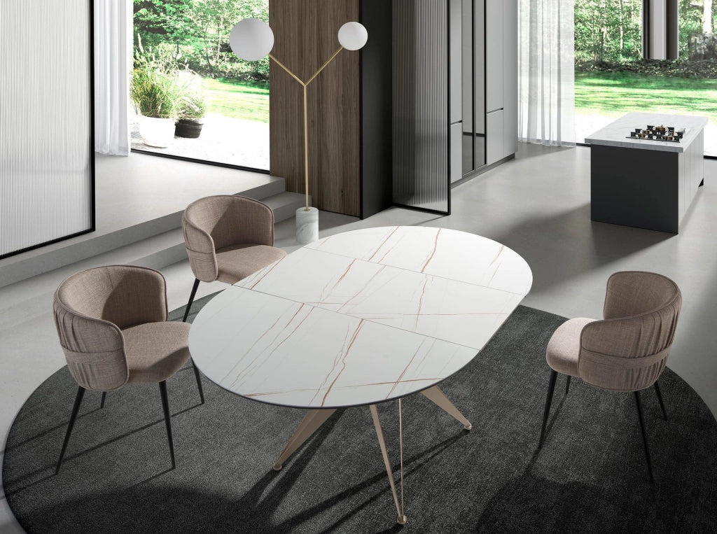 Lampada da terra in marmo bianco, acciaio dorato e vetro bianco