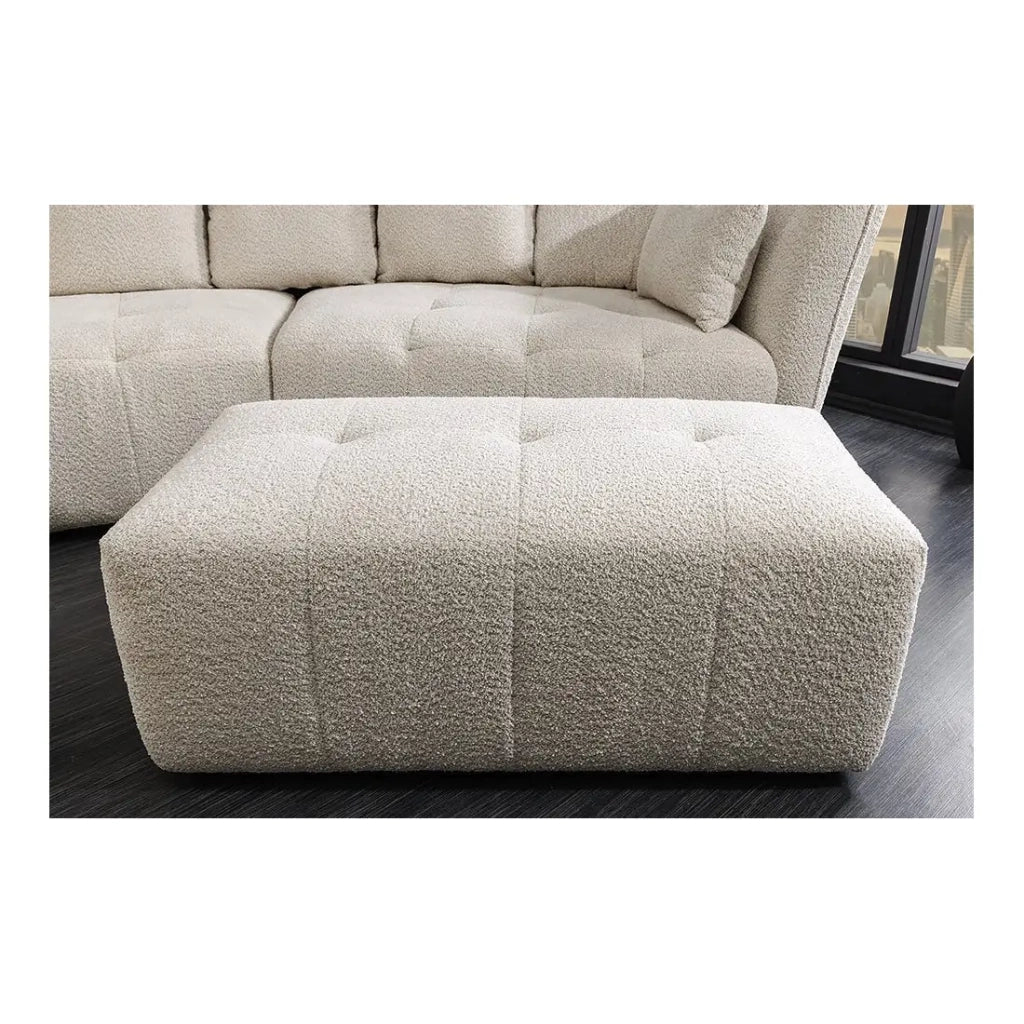 Pouf IMPERIA bianco champagne – Pouf classico in tessuto bouclé