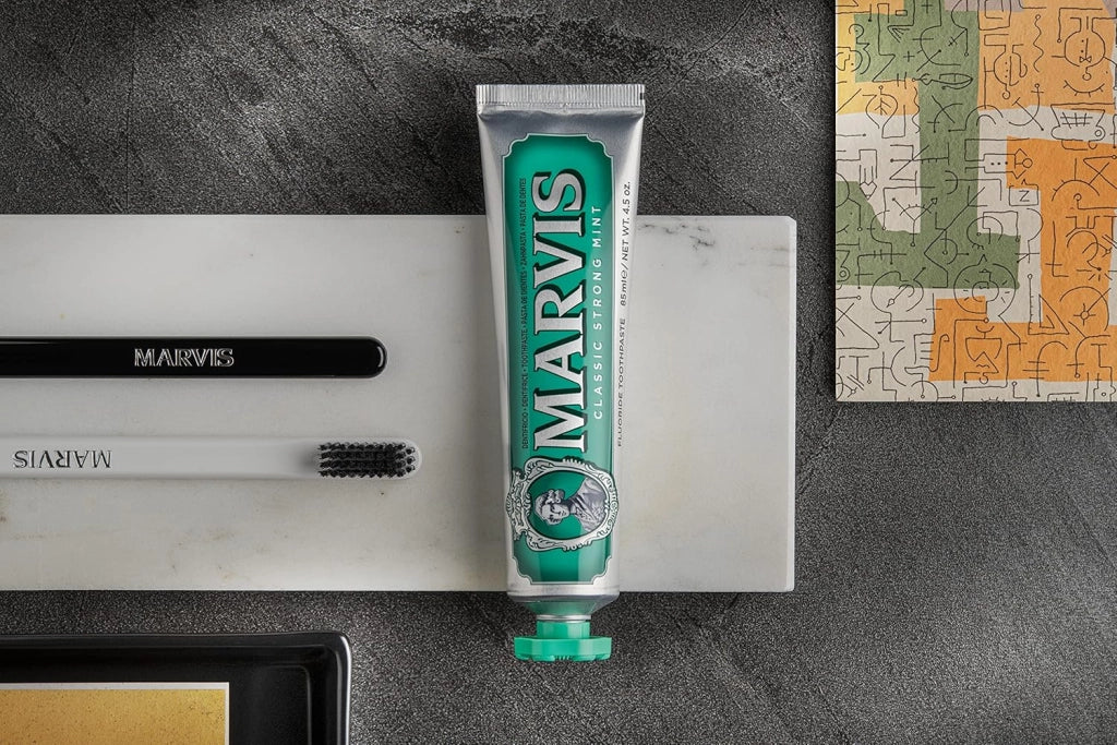 Marvis dentifricio cura delle gengive classic strong mint da 85 ml pezzi 3