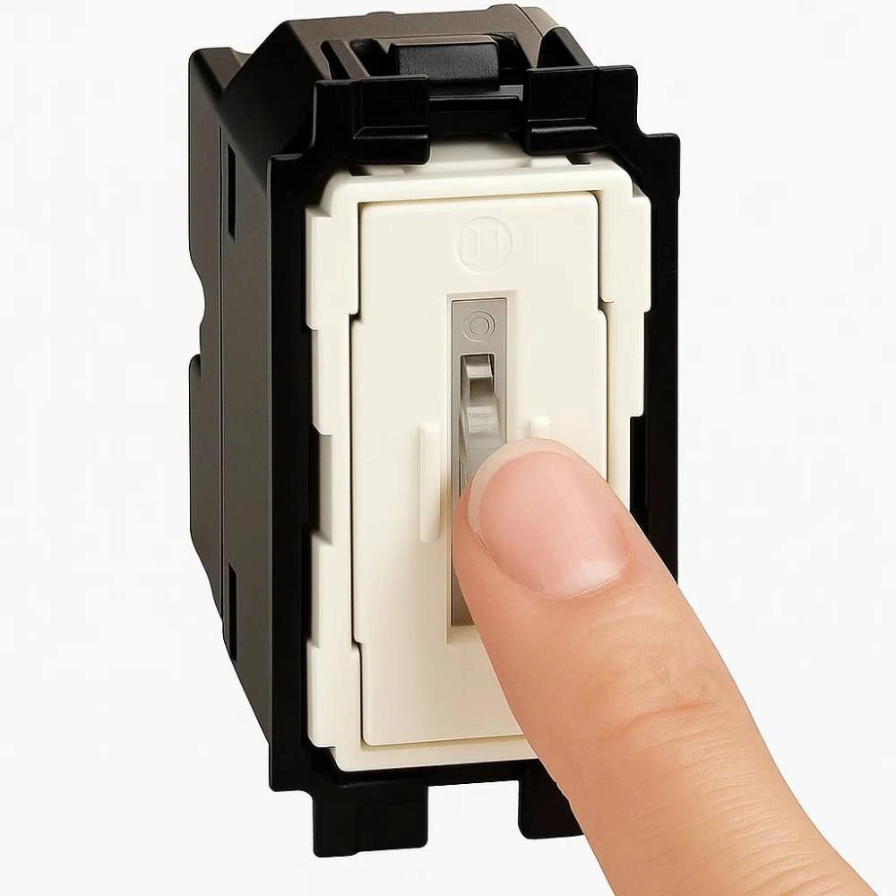 Bticino living now k4005 pulsante unipolare illuminabile 10a 250v