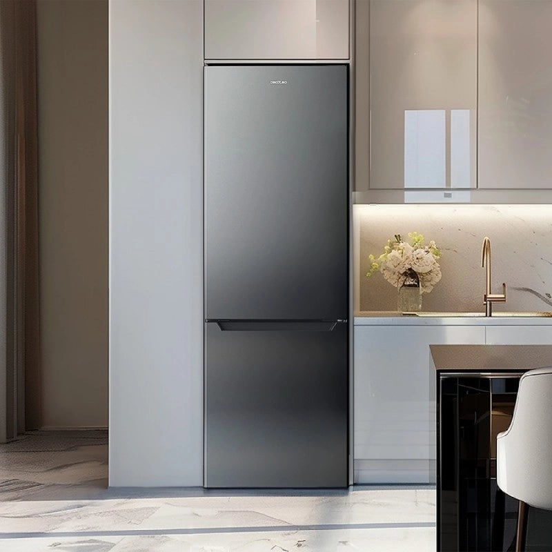 CECOTEC 02141 - Bolero CoolMarket Combi 250 Dark D