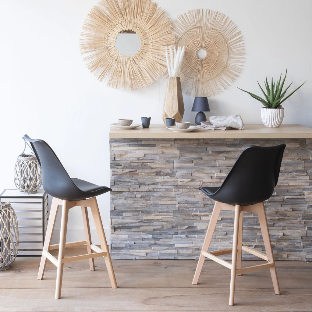Set di 2 sgabelli scandinavi SVEN neri con cuscino