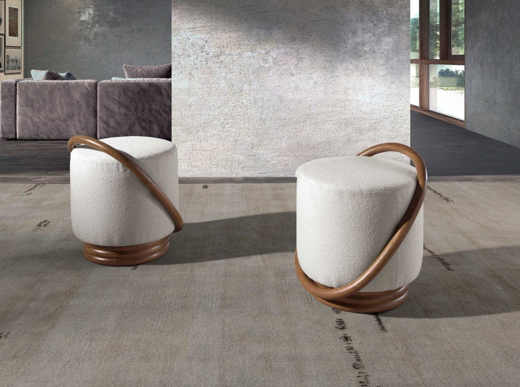 Pouf in tessuto bianco