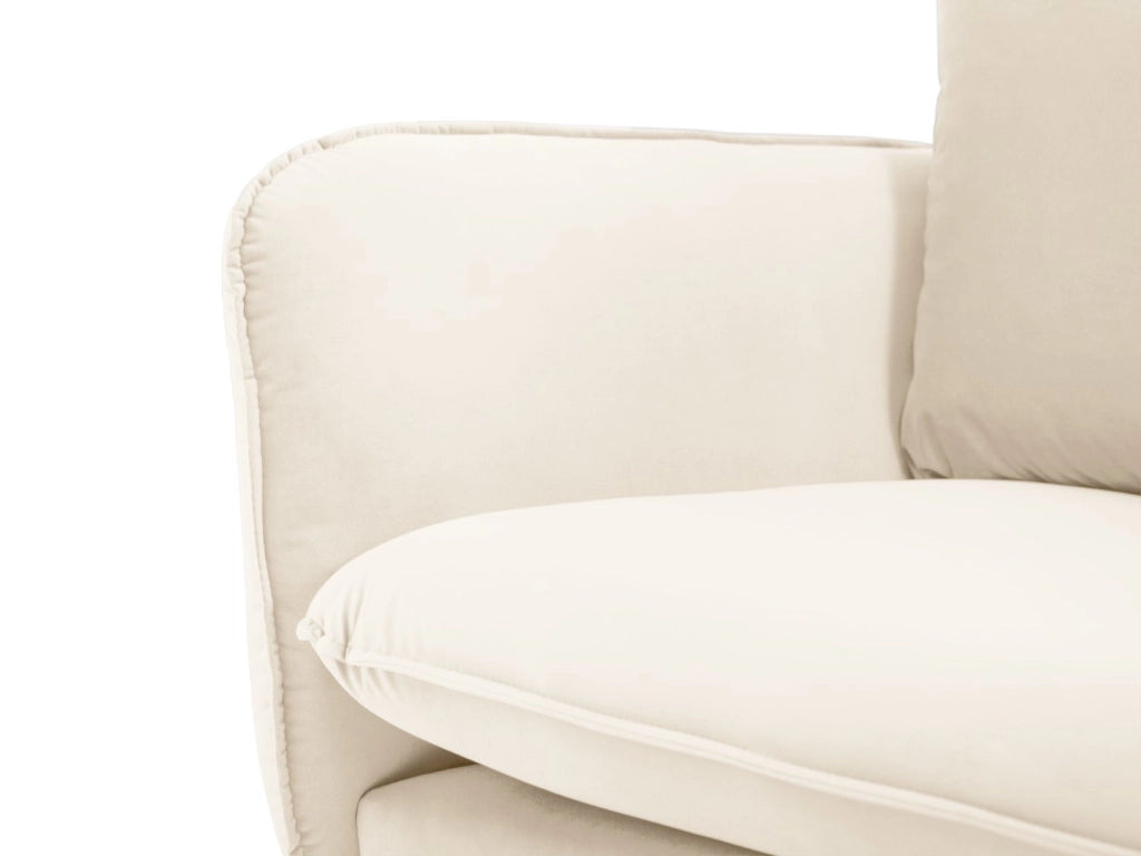 Cosmopolitan Design - Poltrona "Vienna" in velluto beige chiaro 