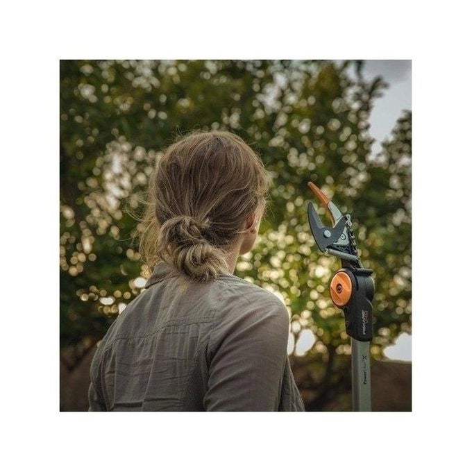 Fiskars UPX82 PowerGear X Svettatoio Troncarami 158 cm portata 3,5 m regolazione 230° colore Nero Blu Grigio