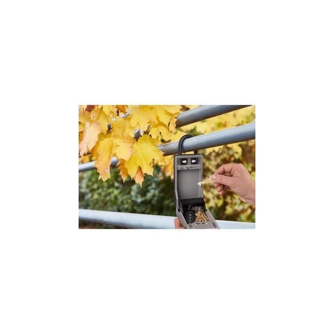 Master Lock 5480EURD Cassetta Portachiavi con Ansia Rimovibile Capacita' Aumentata 2 5x Combinazione a 4 Cifre Colore Grigio