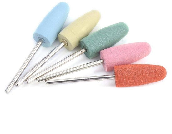 Verricchiatore a punte - Manicure a foro - Lisciatura unghie - Materiale a gomma sicuro - Ø 2,35 mm